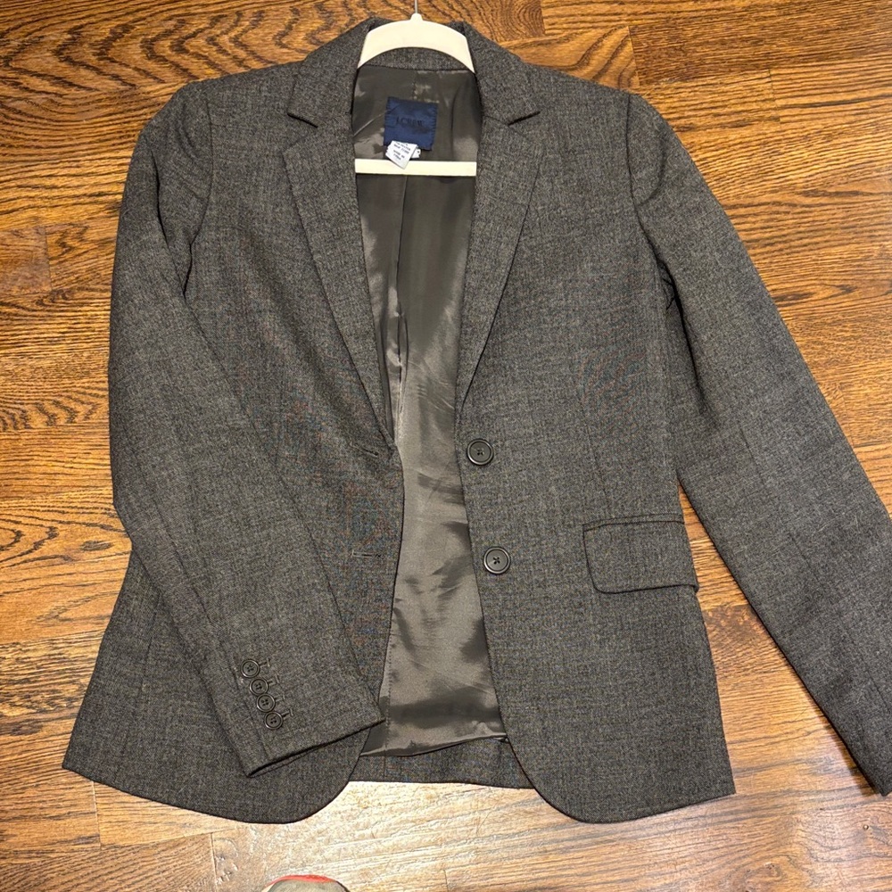 Classic wool women’s Blazer